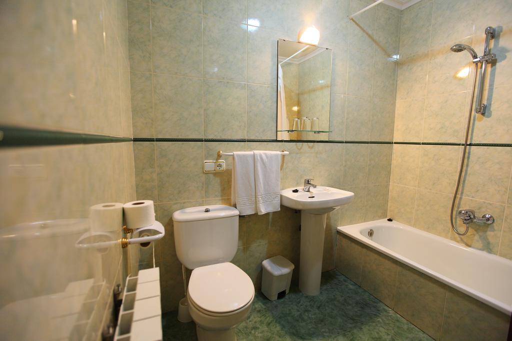 לה אלברקה Hostal San Blas מראה חיצוני תמונה