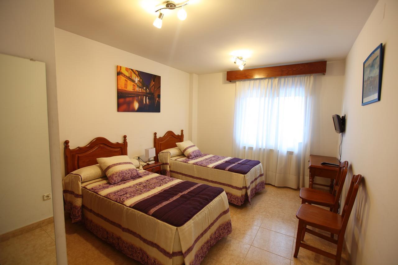 לה אלברקה Hostal San Blas מראה חיצוני תמונה