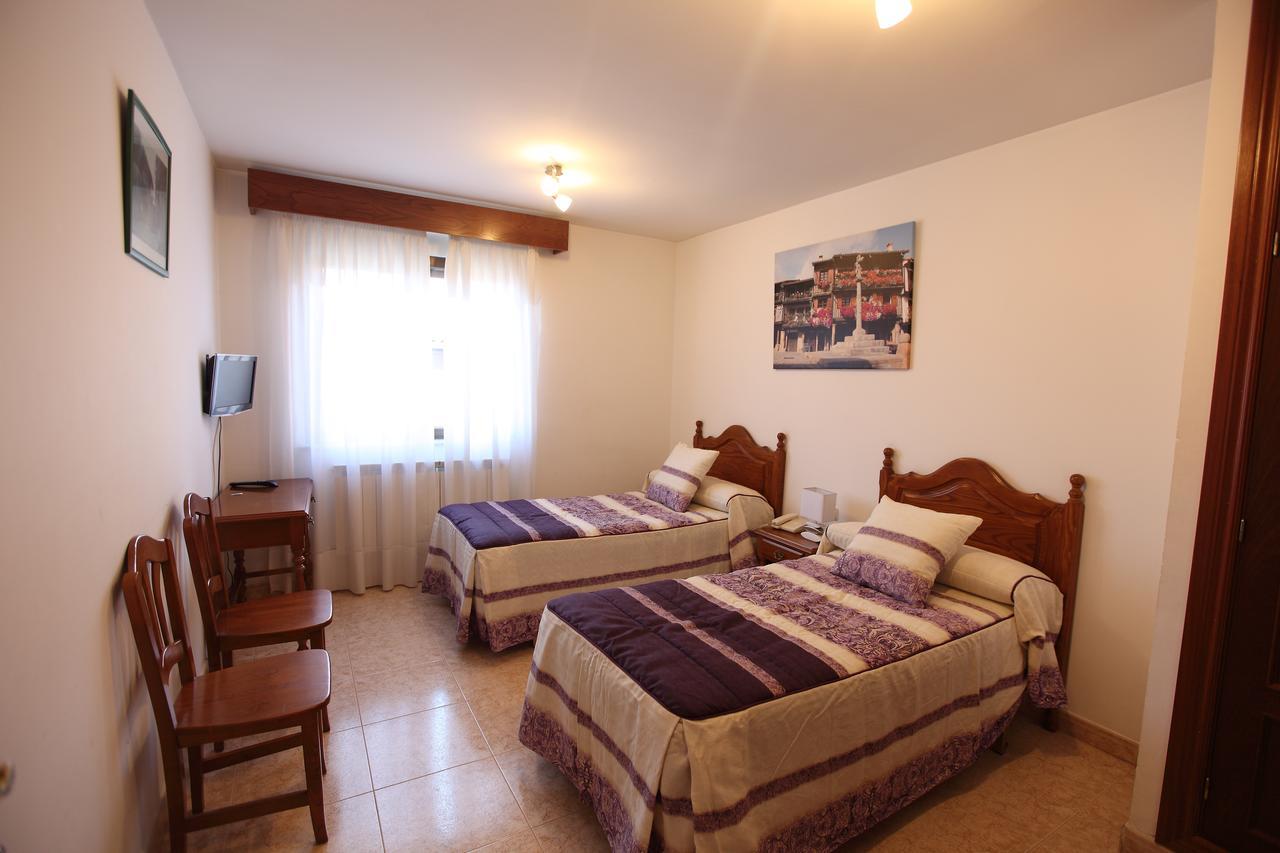 לה אלברקה Hostal San Blas מראה חיצוני תמונה